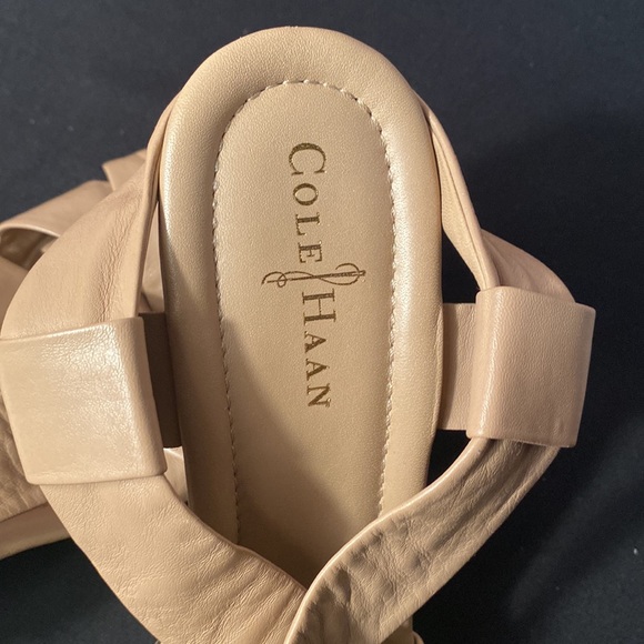 Cole Haanleather wedge heel’s size 10. 3inch heel, 1 burnt orange 1 beige. New. - Picture 8 of 8